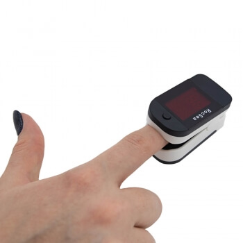 Пульсоксиметр на палец Manchang с LED дисплеем 2-в-1-3